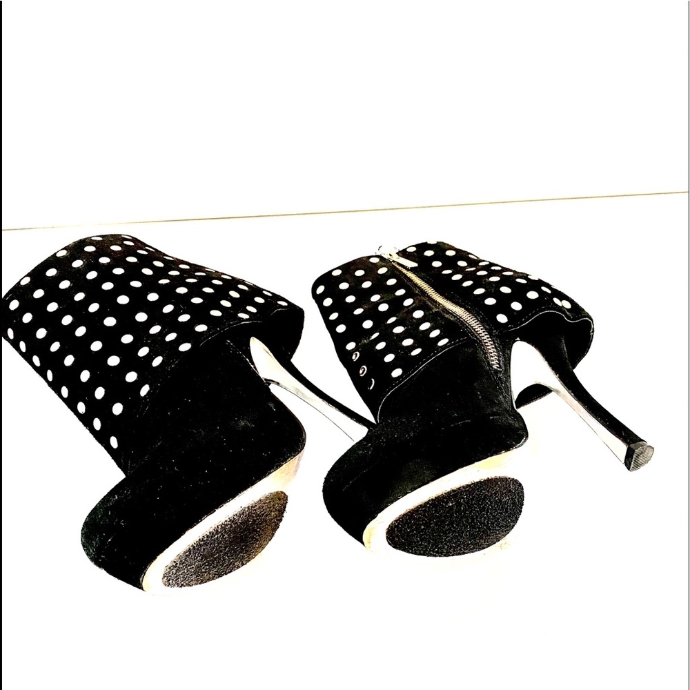 ✔️Halston Booties - Picture 3 of 9